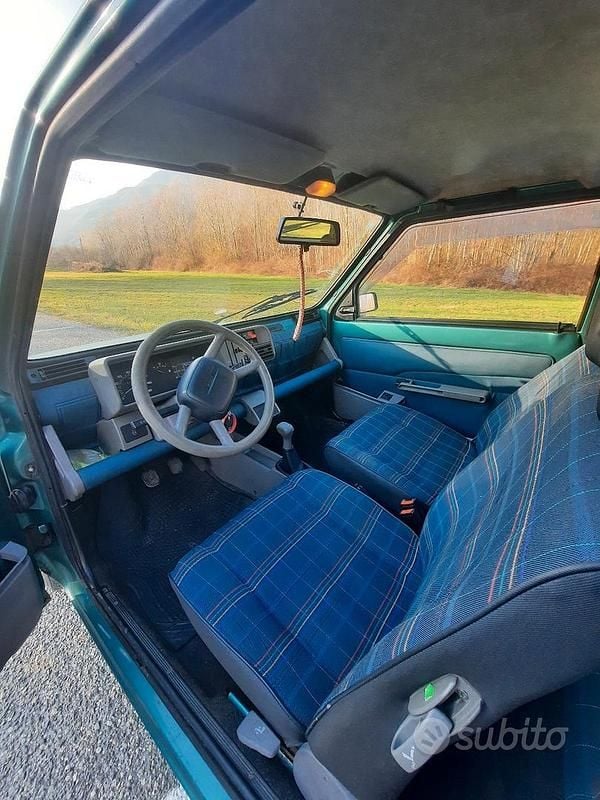 Usata Fiat Panda 54 CV (39 kW) 2001 Verde Utilitaria