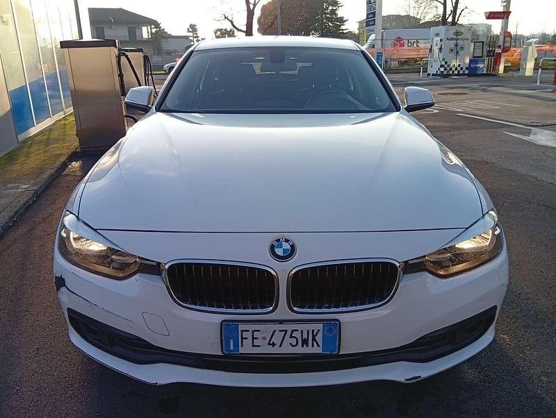 Bianco Usata 2016 BMW 316 Advantage Station wagon | 10.700 € (Buon prezzo) - Immagine 1/4
