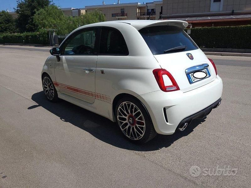 Usata Abarth 500 134 CV (98 kW) 2008 Bianco Utilitaria