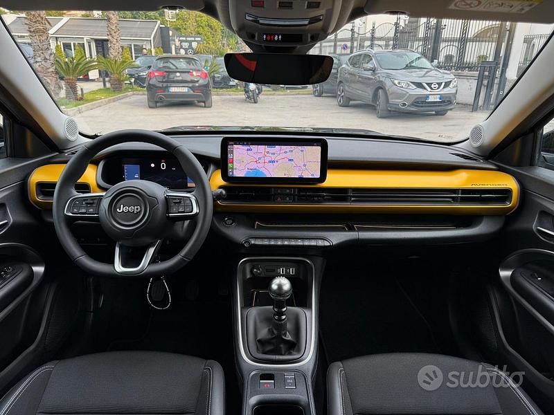 Usata Jeep Avenger Summit 101 CV (74 kW) 2023 Nero SUV
