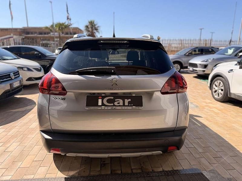Usata Peugeot 2008 Allure 120 CV (88 kW) 2018 Argento SUV