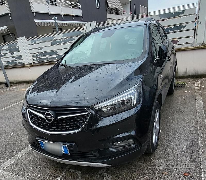Usata Opel Mokka X 136 CV (100 kW) 2017 Nero SUV