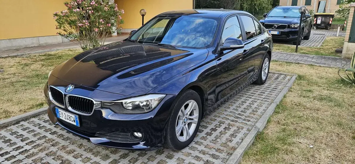 Usata BMW 318 Sport Line 143 CV (105 kW) 2015 Berlina