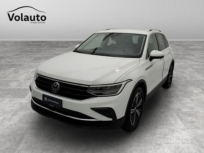 Bianco Usata 2022 VW Tiguan Life SUV | 22.000 € (Super prezzo) - Immagine 1/4