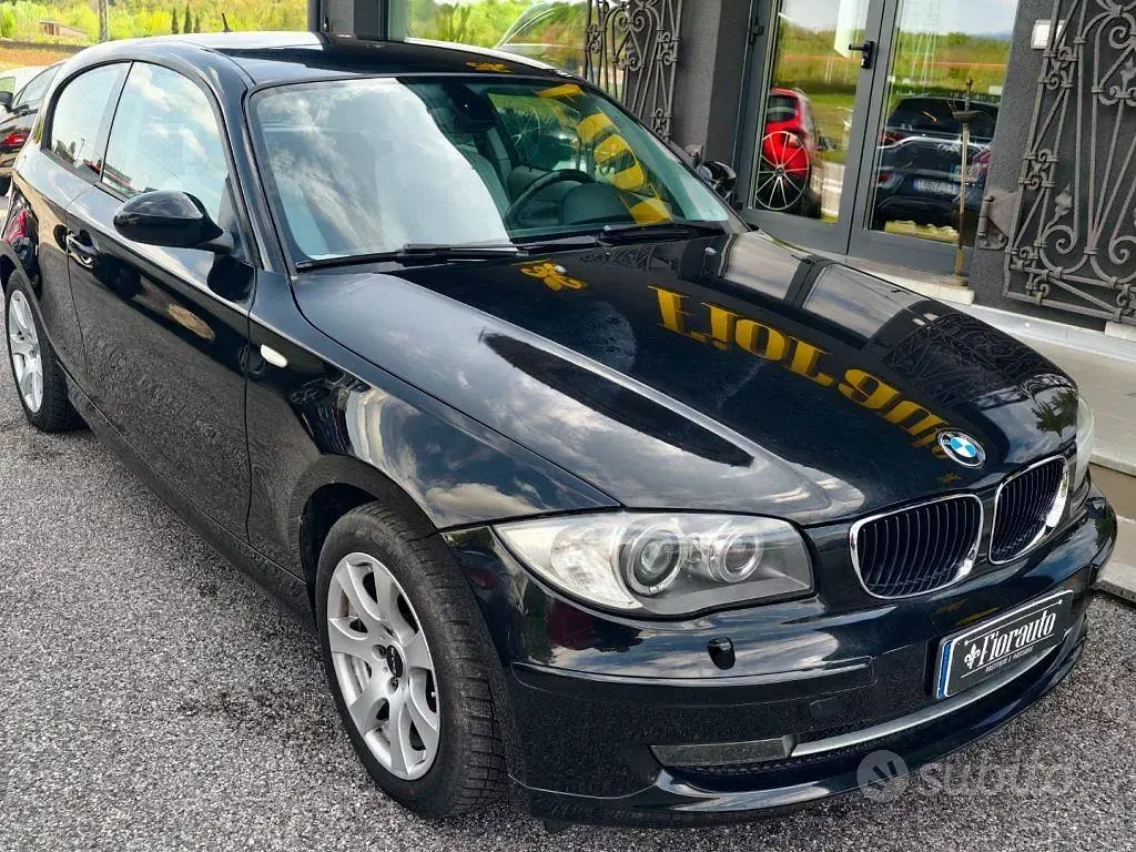 Usata BMW 116 122 CV (89 kW) 2009 Grigio Utilitaria