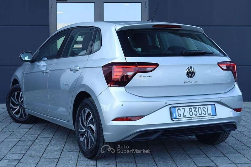 Usata VW Polo Life 95 CV (69 kW) 2025 Grigio Utilitaria