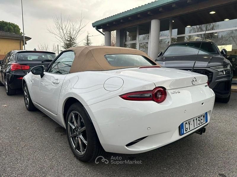 Usata Mazda MX5 Homura-Line 132 CV (97 kW) 2025 Bianco Cabrio