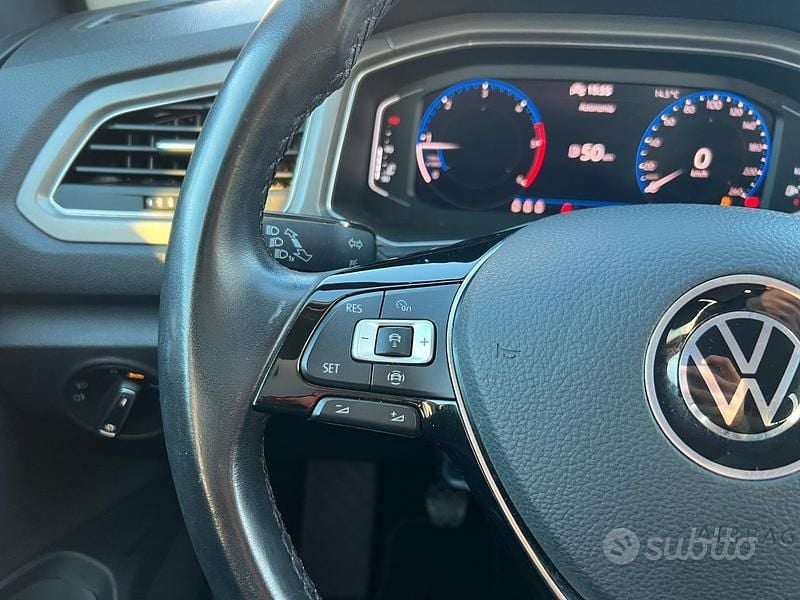 Usata VW T-Roc Style 150 CV (110 kW) 2021 Rosso SUV