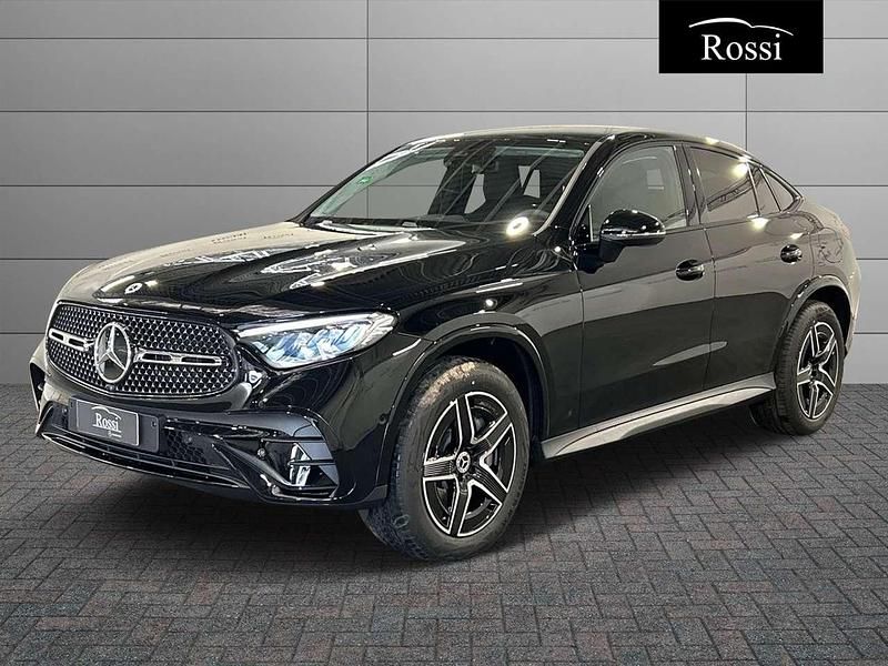Nuova Mercedes GLC300 197 CV (144 kW) 2026 Nero Coupé