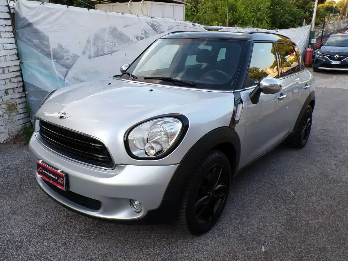 Usata Mini Cooper D Countryman 111 CV (81 kW) 2015 Argento SUV