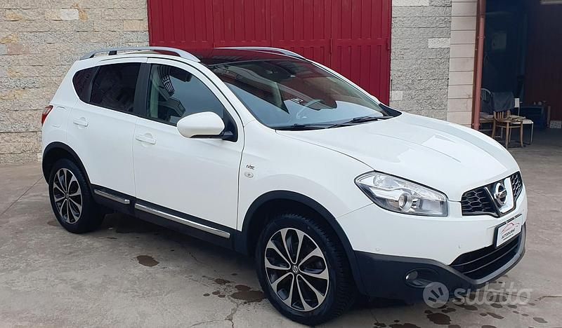Usata Nissan Qashqai Tekna 110 CV (80 kW) 2012 Bianco SUV