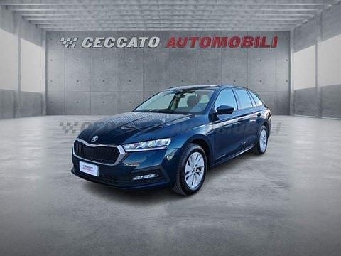 Usata Skoda Octavia Executive 116 CV (85 kW) 2024 Blu Station wagon