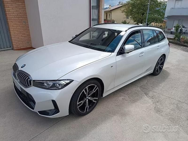 Usata BMW 320 M Sport 190 CV (139 kW) 2023 Bianco Station wagon