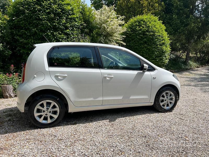 Usata Skoda Citigo G-TEC Ambition 68 CV (50 kW) 2014 Bianco Utilitaria
