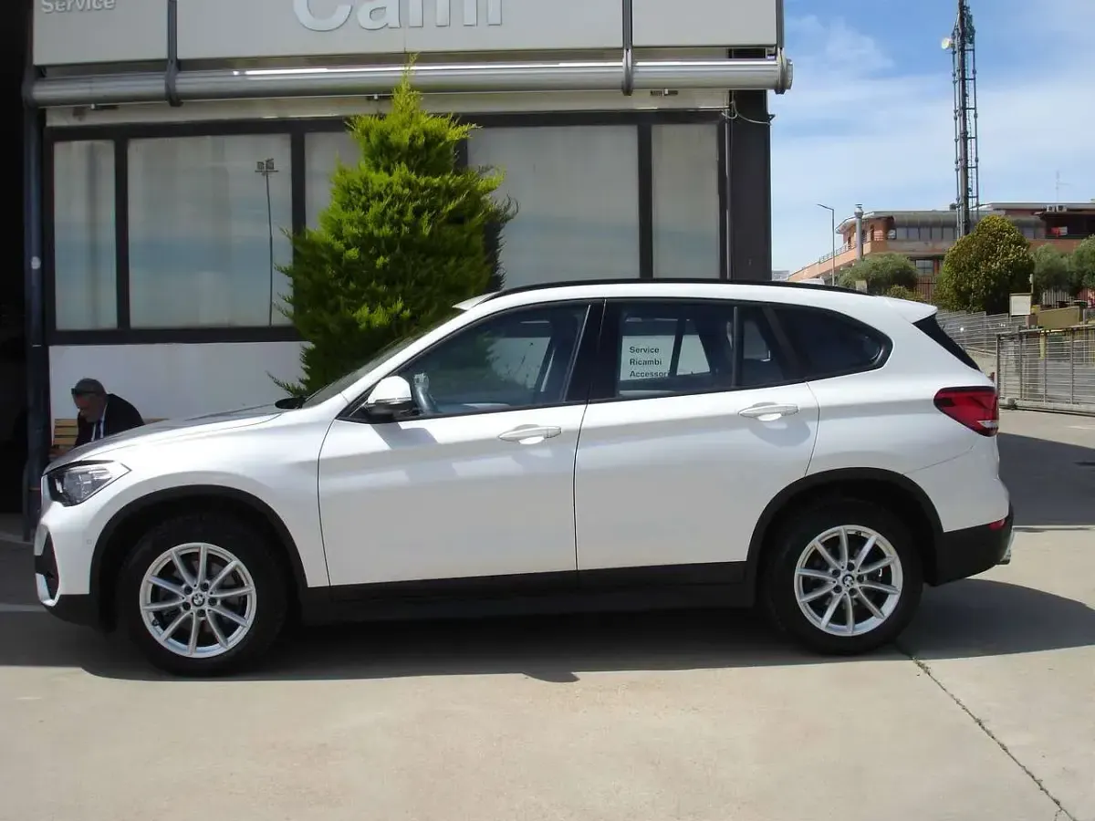 Usata BMW X1 Advantage 150 CV (110 kW) 2022 Bianco perlato met. SUV