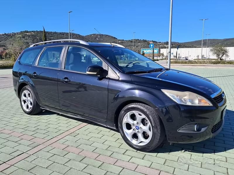 Usata Ford Focus Titanium 90 CV (66 kW) 2009 Nero Station wagon