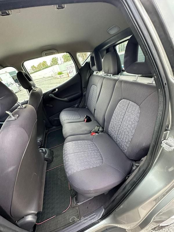 Usata Mercedes A170 Elegance 95 CV (69 kW) 2004 Gray Monovolume