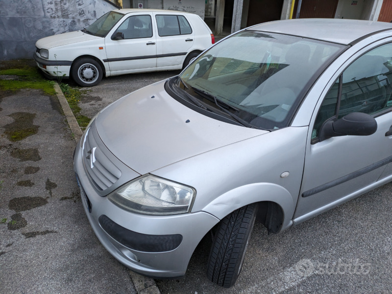 Usato 2004 Citroën C3 Benzin (3.000 €)
