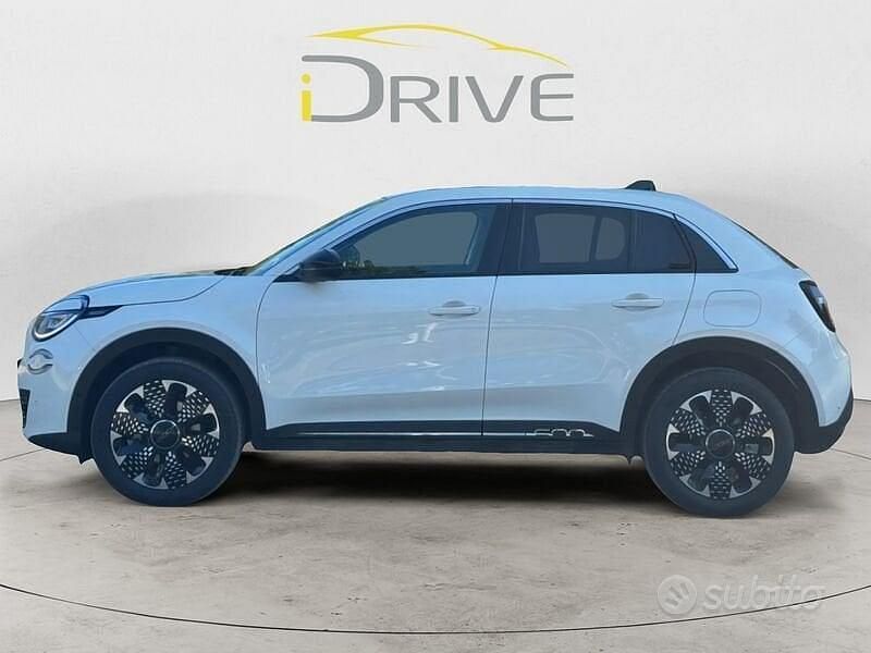 Usata Fiat 600 La Prima 101 CV (74 kW) 2024 Bianco Berlina