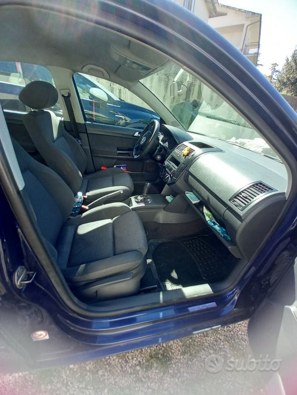 Usata VW Polo 60 CV (44 kW) 2004 Blu Utilitaria