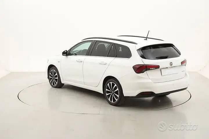 Usata Fiat Tipo Lounge 120 CV (88 kW) 2019 Berlina