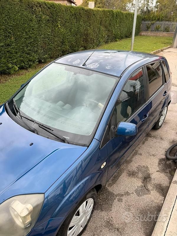 Usata Ford Fiesta 68 CV (50 kW) 2007 Blu Utilitaria