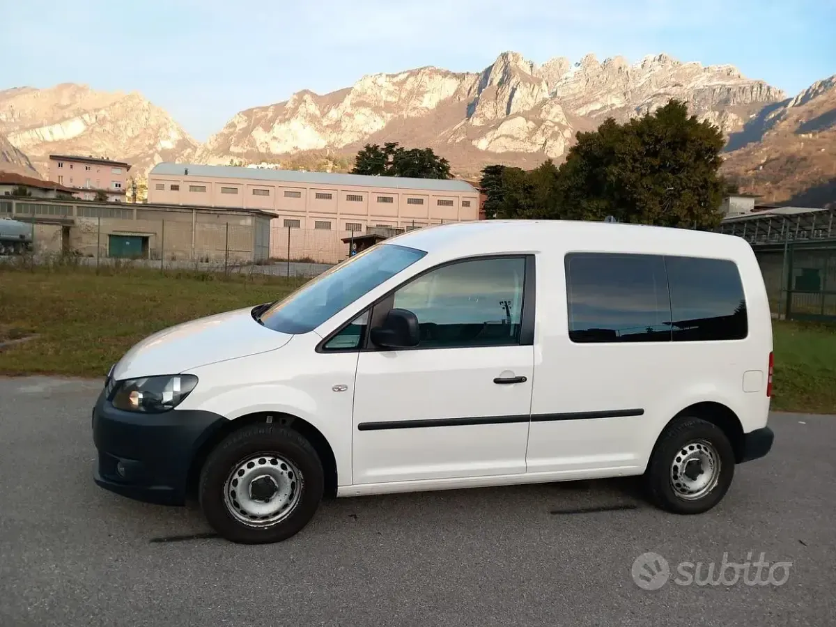Usata VW Caddy 109 CV (80 kW) 2015 Bianco Monovolume