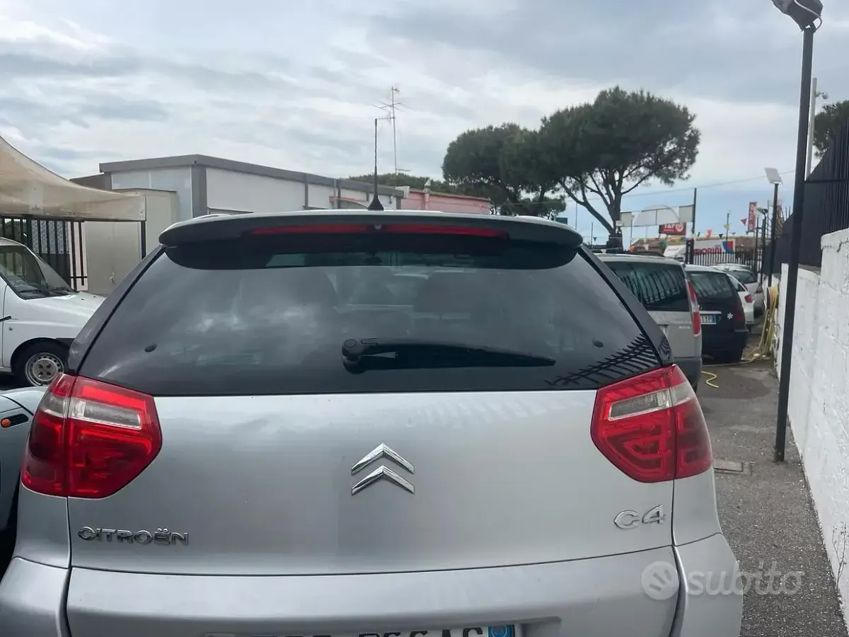 Usata Citroën C4 Exclusive 109 CV (80 kW) 2007 Grigio Berlina