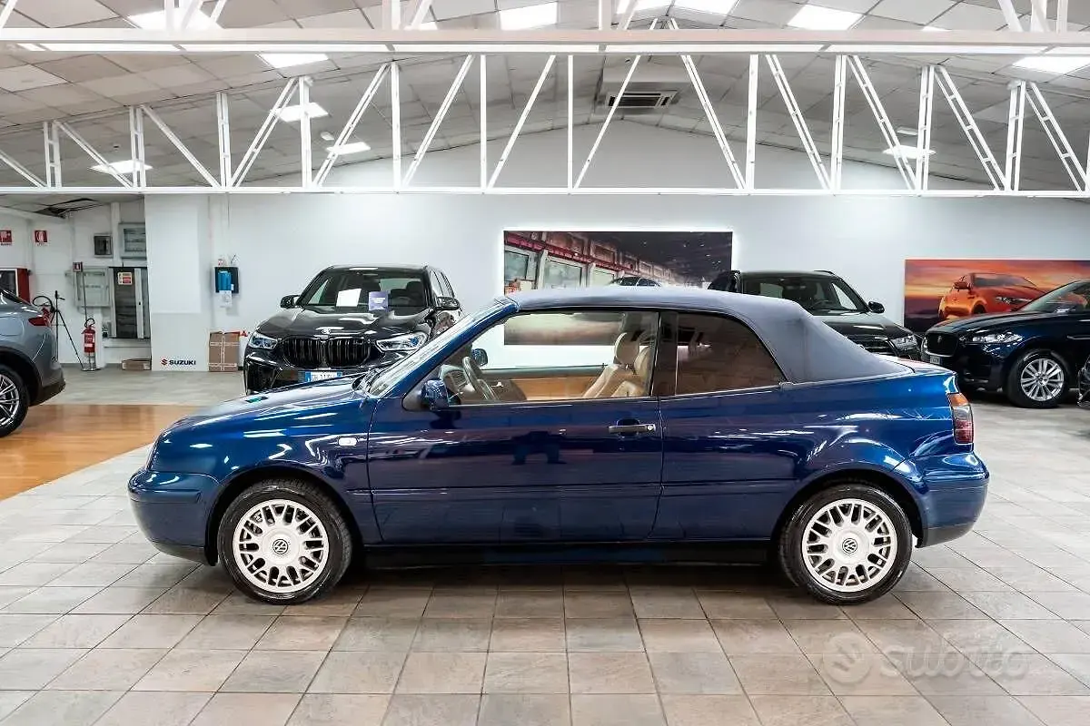 Usata VW Golf IV Trendline 2002 Cabrio