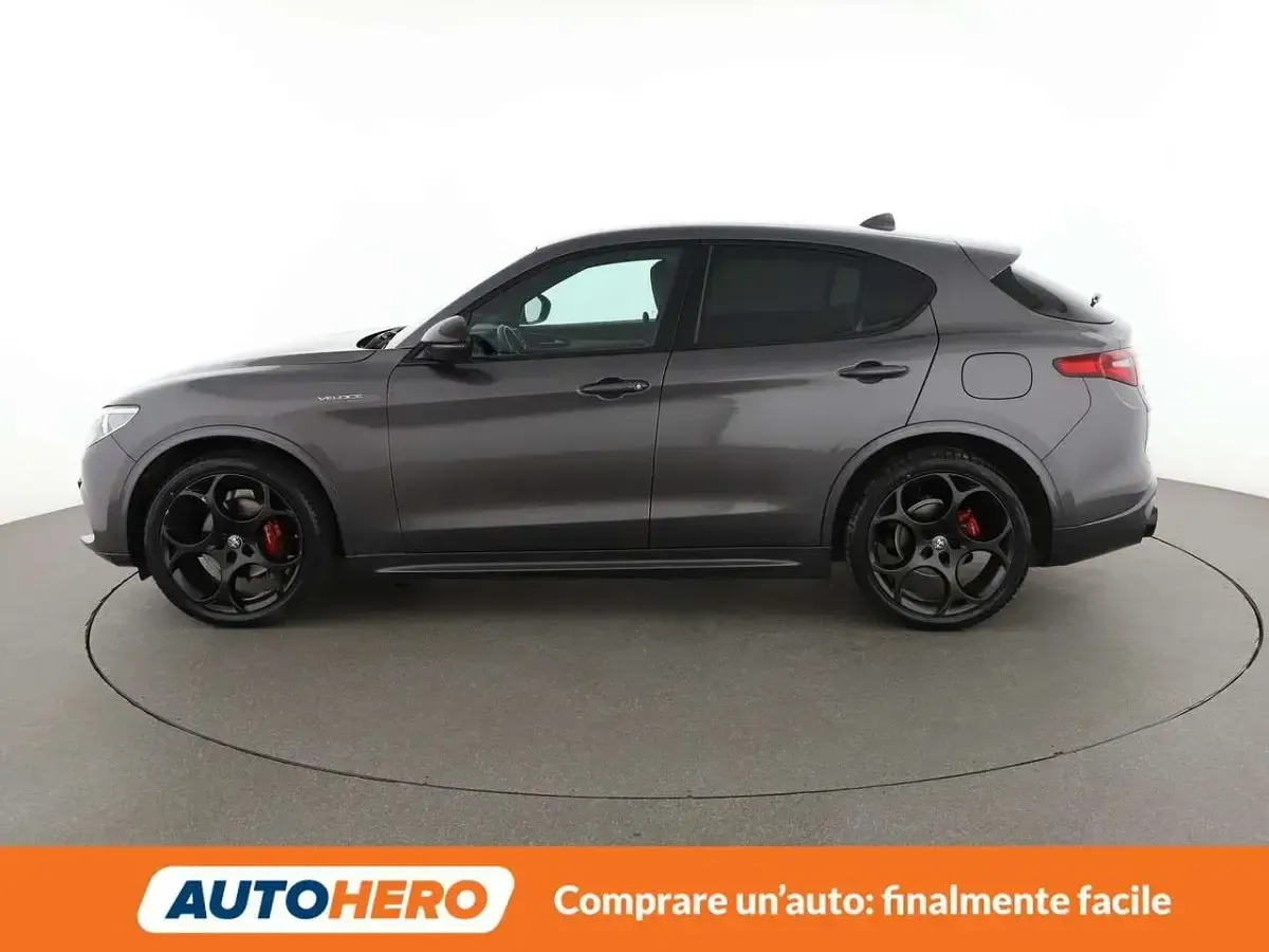Usata Alfa Romeo Stelvio Veloce 209 CV (153 kW) 2022 Grigio SUV