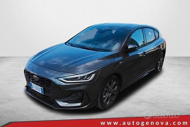 Grigio Usata 2025 Ford Focus ST-Line Tre volumi | 22.850 € (Buon prezzo) - Immagine 1/4