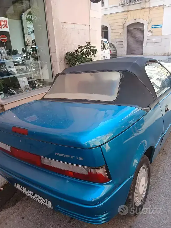 Usata Suzuki Swift 68 CV (50 kW) 1994 Bluazzurro Cabrio