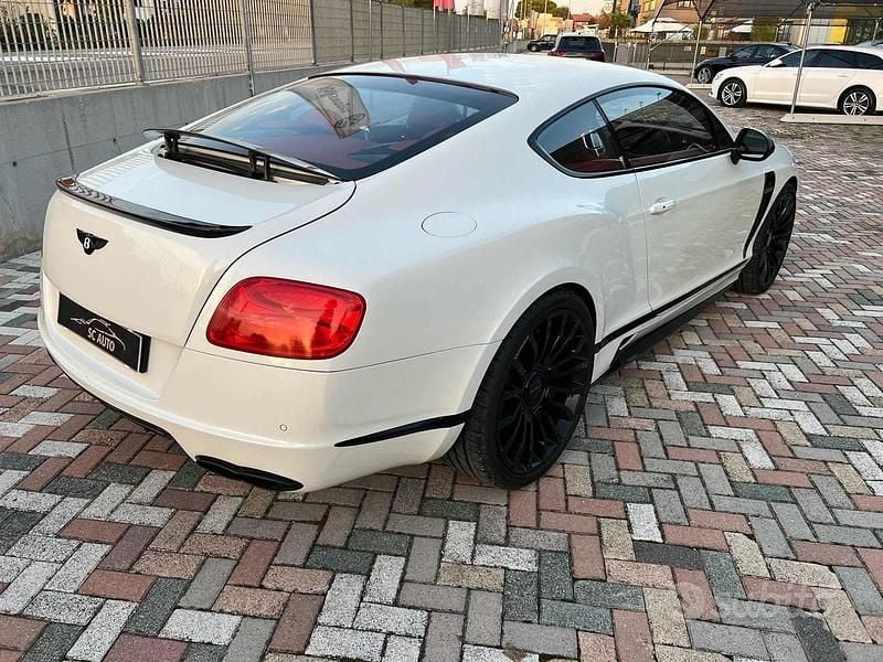 Usata Bentley Continental GT 575 CV (422 kW) 2012 Bianco Coupé