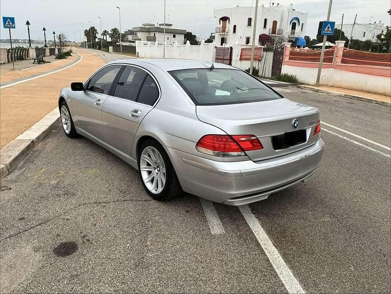 Usata BMW 730 231 CV (169 kW) 2006 Argento Berlina