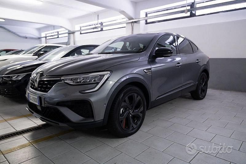 Usata Renault Arkana R.S. 145 CV (106 kW) 2021 Grigio SUV