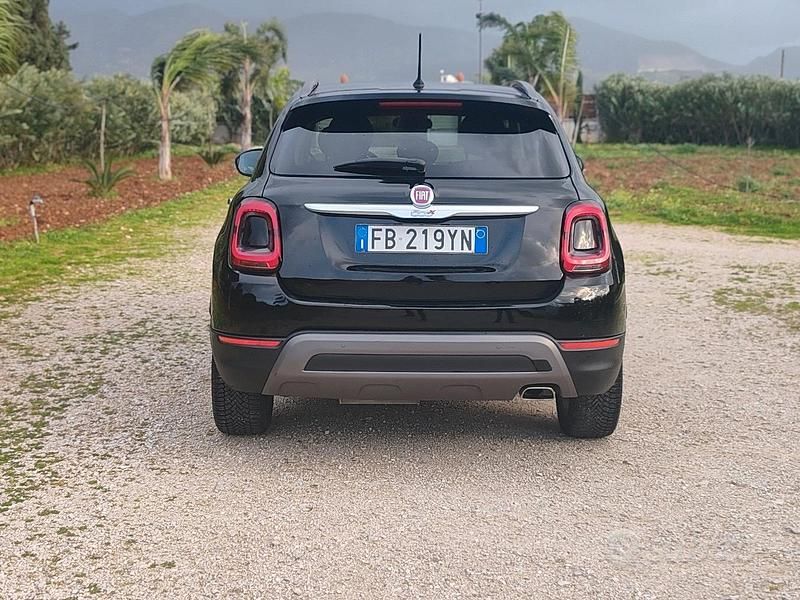 Usata Fiat 500X Cross 120 CV (88 kW) 2016 SUV