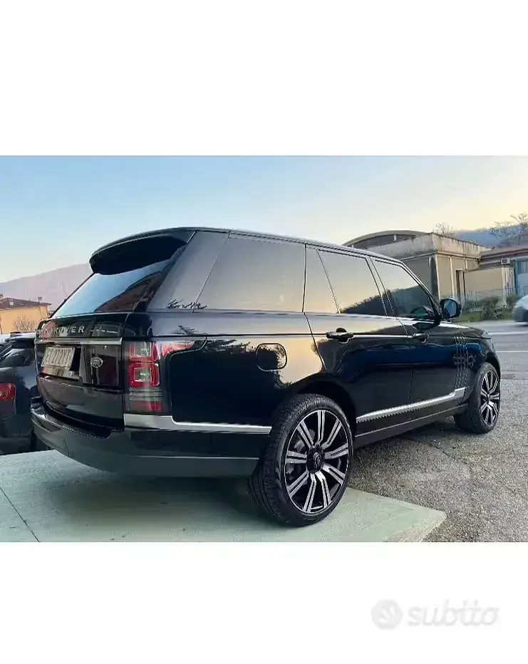 Usata Land Rover Range Rover Vogue 249 CV (183 kW) 2013 Nero SUV