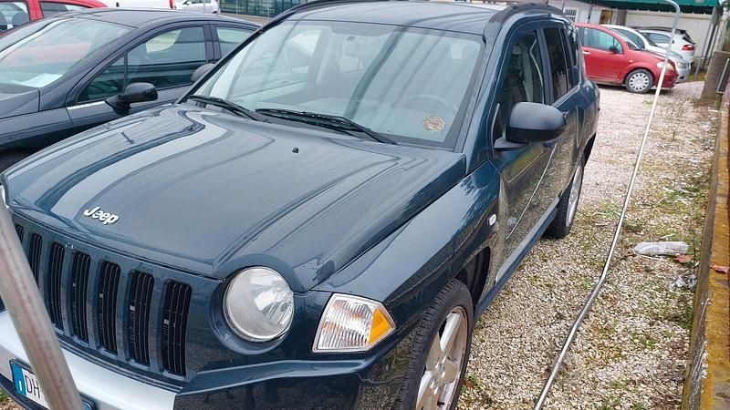 Usata Jeep Compass Limited 140 CV (102 kW) 2007 Grigio SUV