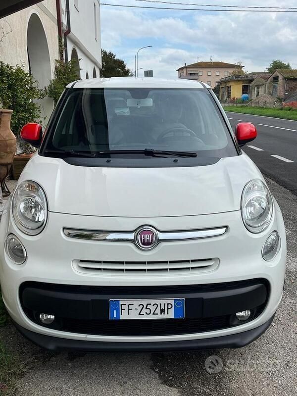 Usata Fiat 500L 2016 Bianco Monovolume