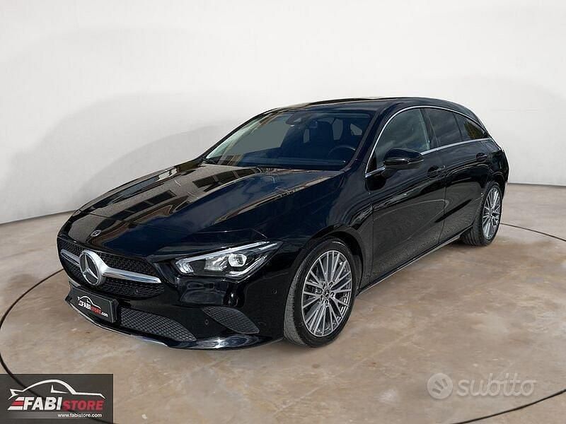 Usata Mercedes CLA180 116 CV (85 kW) 2021 Nero Berlina