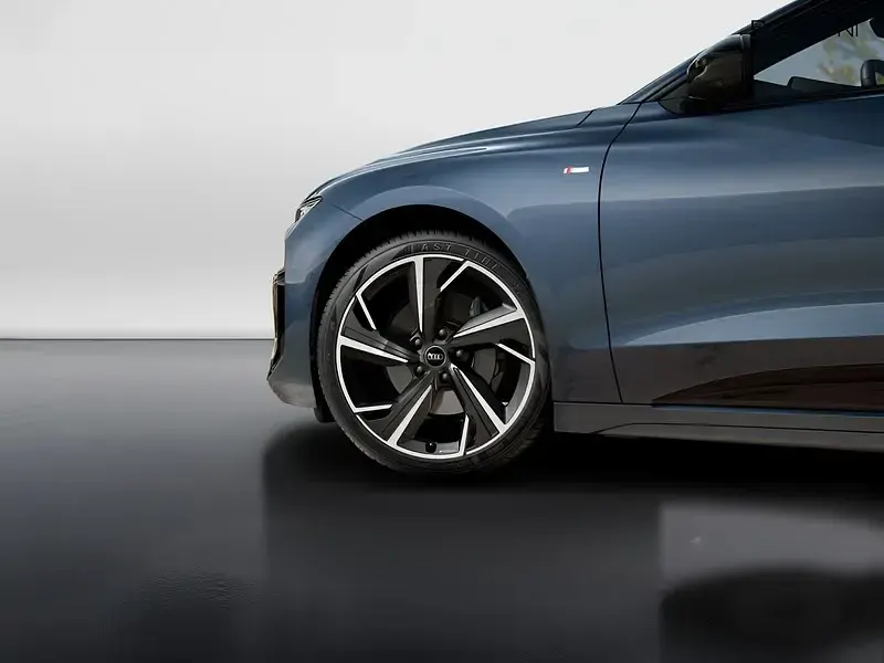Nuova Audi A6 e-tron S-Line 280 kW (381 CV) 2026 Blu Station wagon