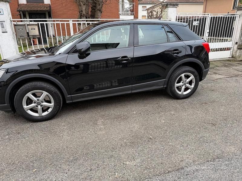 Usata Audi Q2 Sport 116 CV (85 kW) 2017 Nero SUV