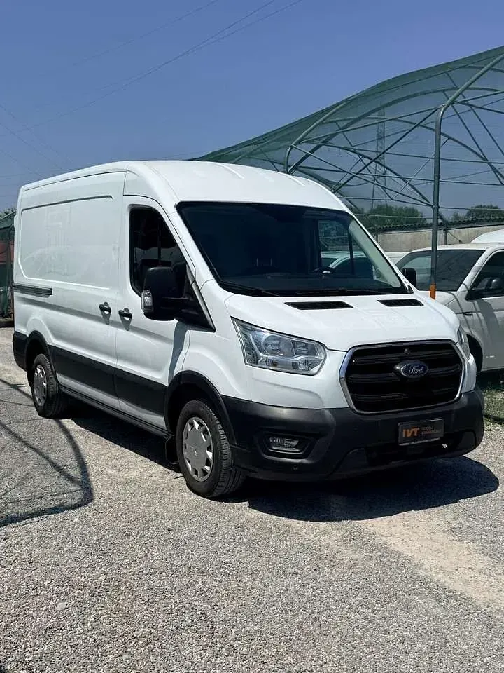 Usata Ford Transit 131 CV (96 kW) 2019 Bianco Furgone