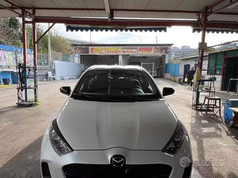 Usata Mazda 2 Exclusive-Line 116 CV (85 kW) 2025 Bianco Utilitaria