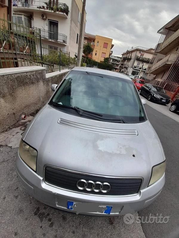 Usata Audi A2 75 CV (55 kW) 2005 Grigio Utilitaria