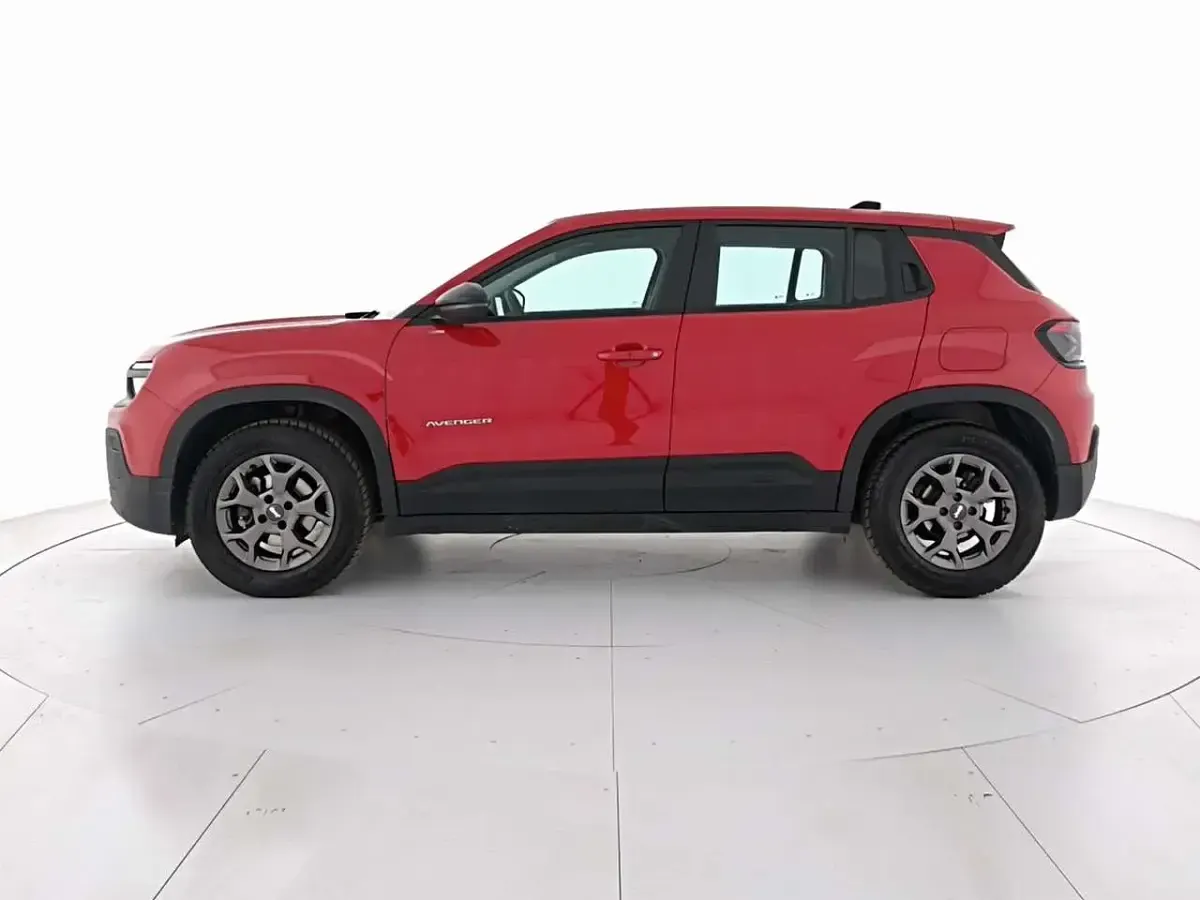 Usata Jeep Avenger Longitude 101 CV (74 kW) 2025 Rosso SUV