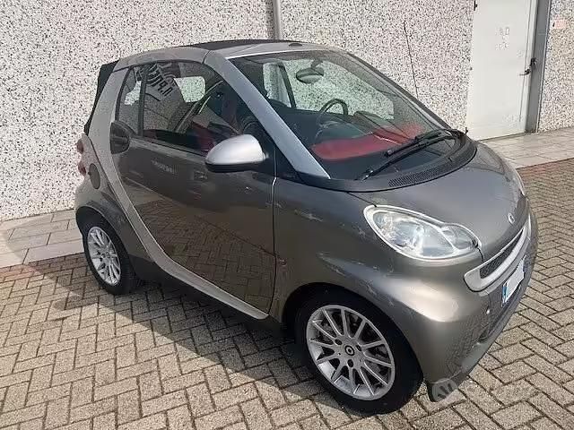 Usata Smart ForTwo Cabrio Passion 71 CV (52 kW) 2010 Marrone Cabrio