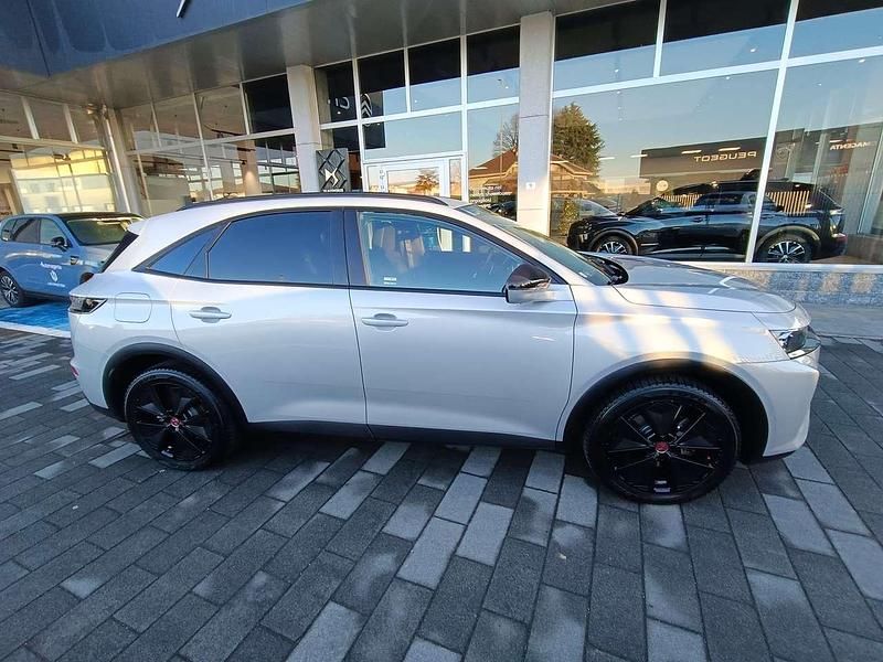 Usata DS Automobiles DS7 Crossback Performance Line Plus 181 CV (133 kW) 2023 Grigio cristallo SUV