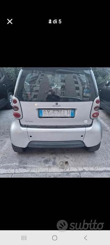 Grigio Usata 2002 Smart ForTwo Coupé Coupé | 2250 € (Buon prezzo) - Immagine 1/3