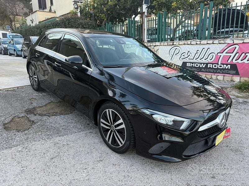 Usata Mercedes A180 Executive 115 CV (84 kW) 2019 Nero Berlina